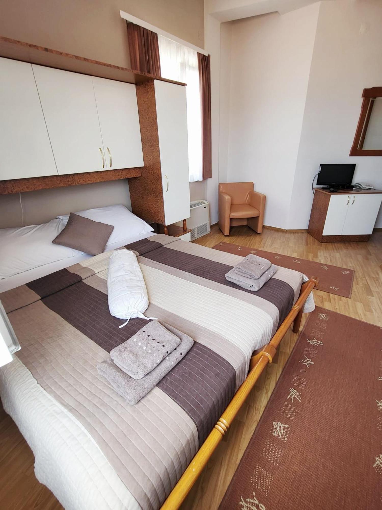Villa Palcic II Novalja Buitenkant foto