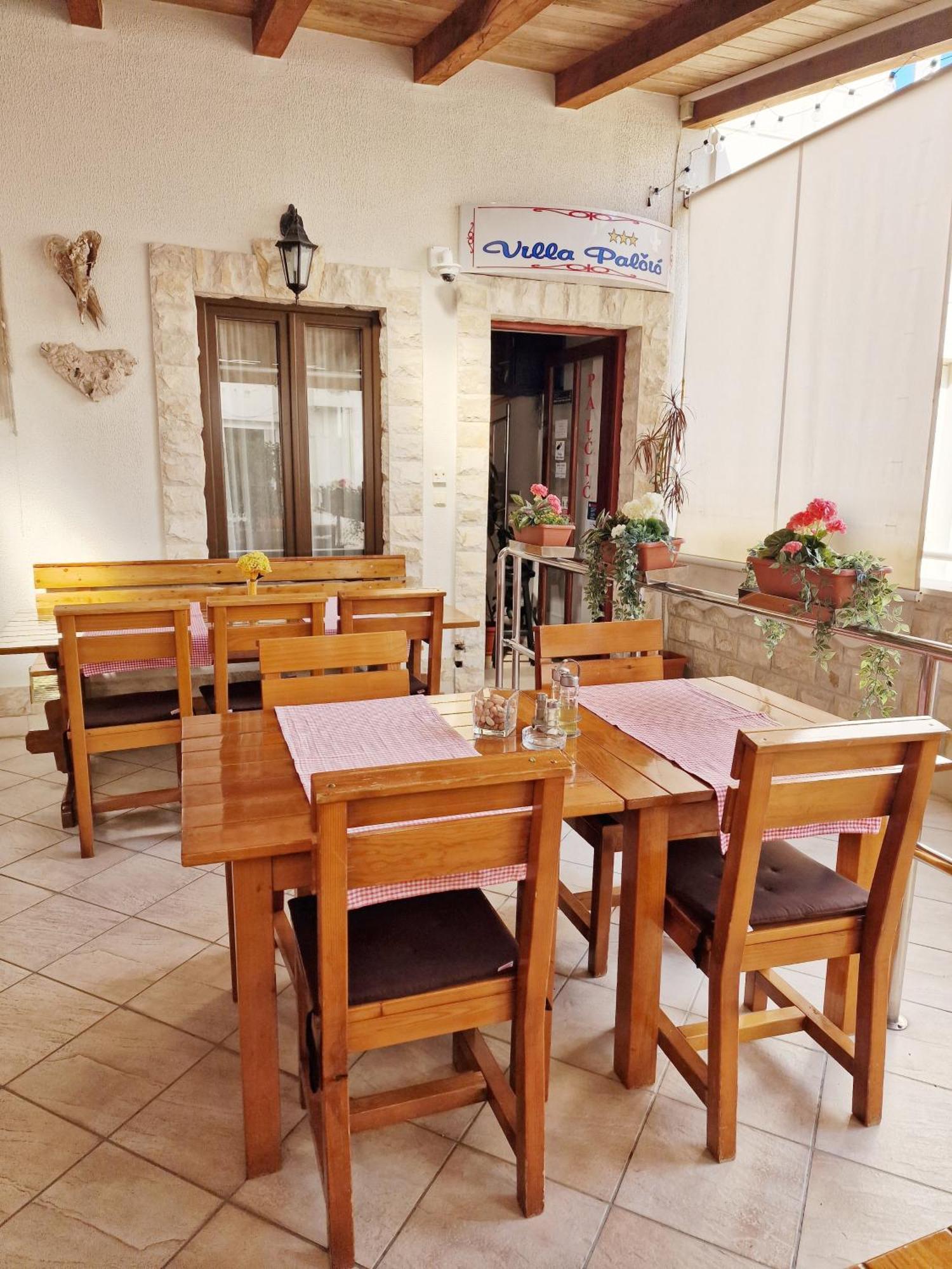 Villa Palcic II Novalja Buitenkant foto